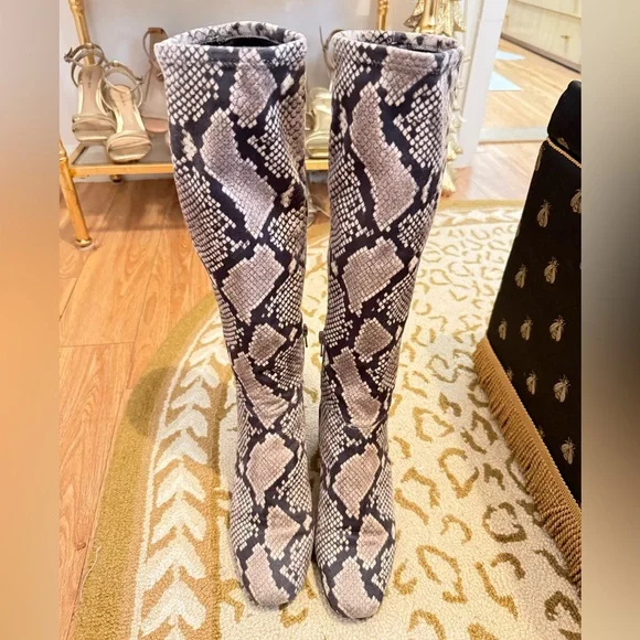 Steve Madden Dexie Slim Fit Knee High Block Heel Boot - Picture 2 of 10